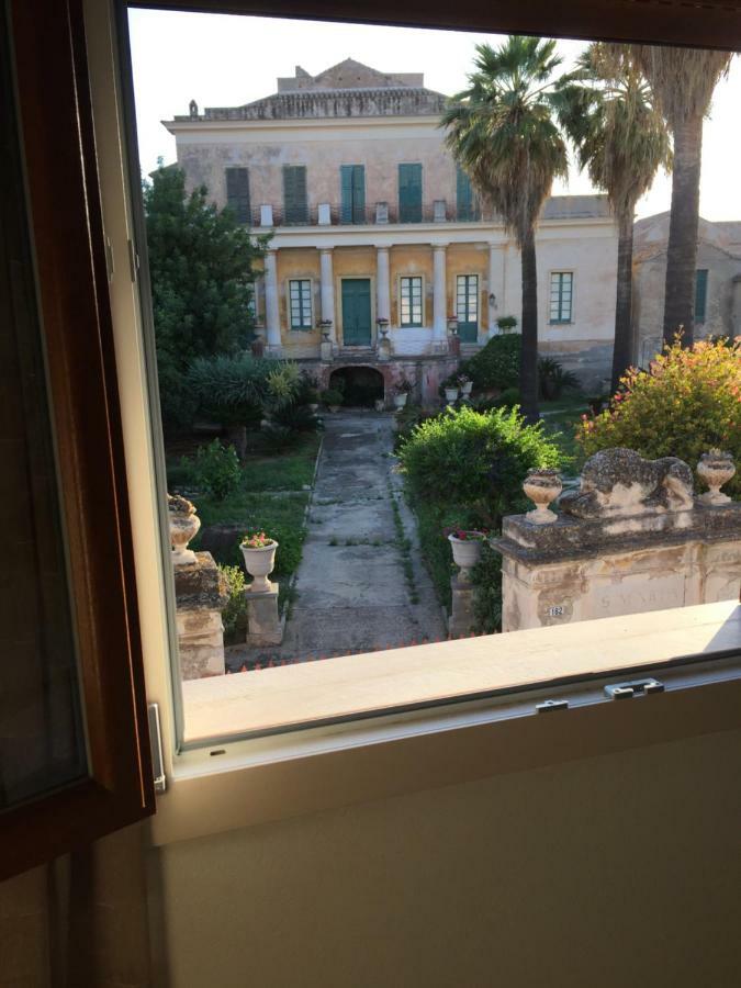 Nuovo Appartamento In Centro Pula Bagian luar foto